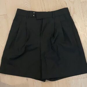 BR - Black Women's Bermuda Shorts